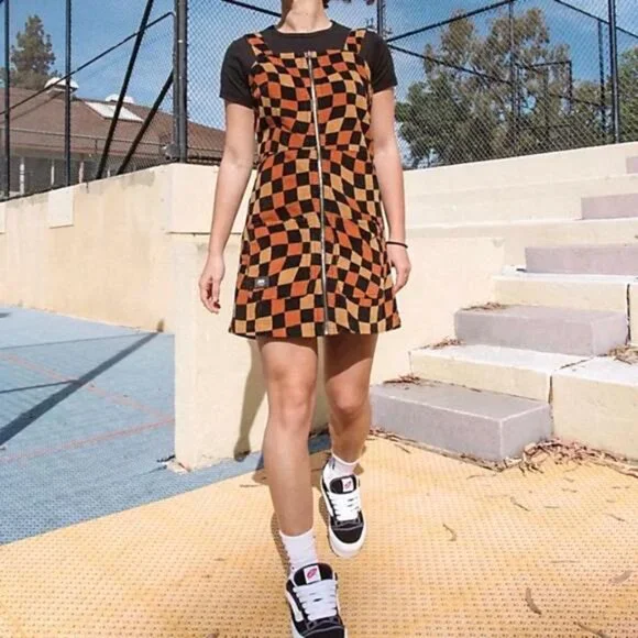 casual dress with vans MIXING FEMININE + EDGY FOR A FUN CALIFORNIA LOOK